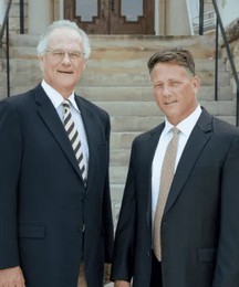 Farmer, Cline & Campbell  Lawyers personal injury lawyer listing